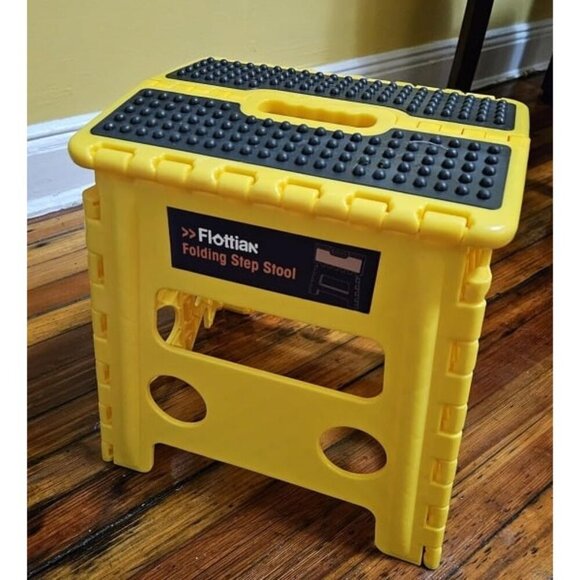 New 13" Folding Step Stool for Adults and Kids Holds Up to 300 lbs,Non-Slip Stoo - Picture 1 of 2